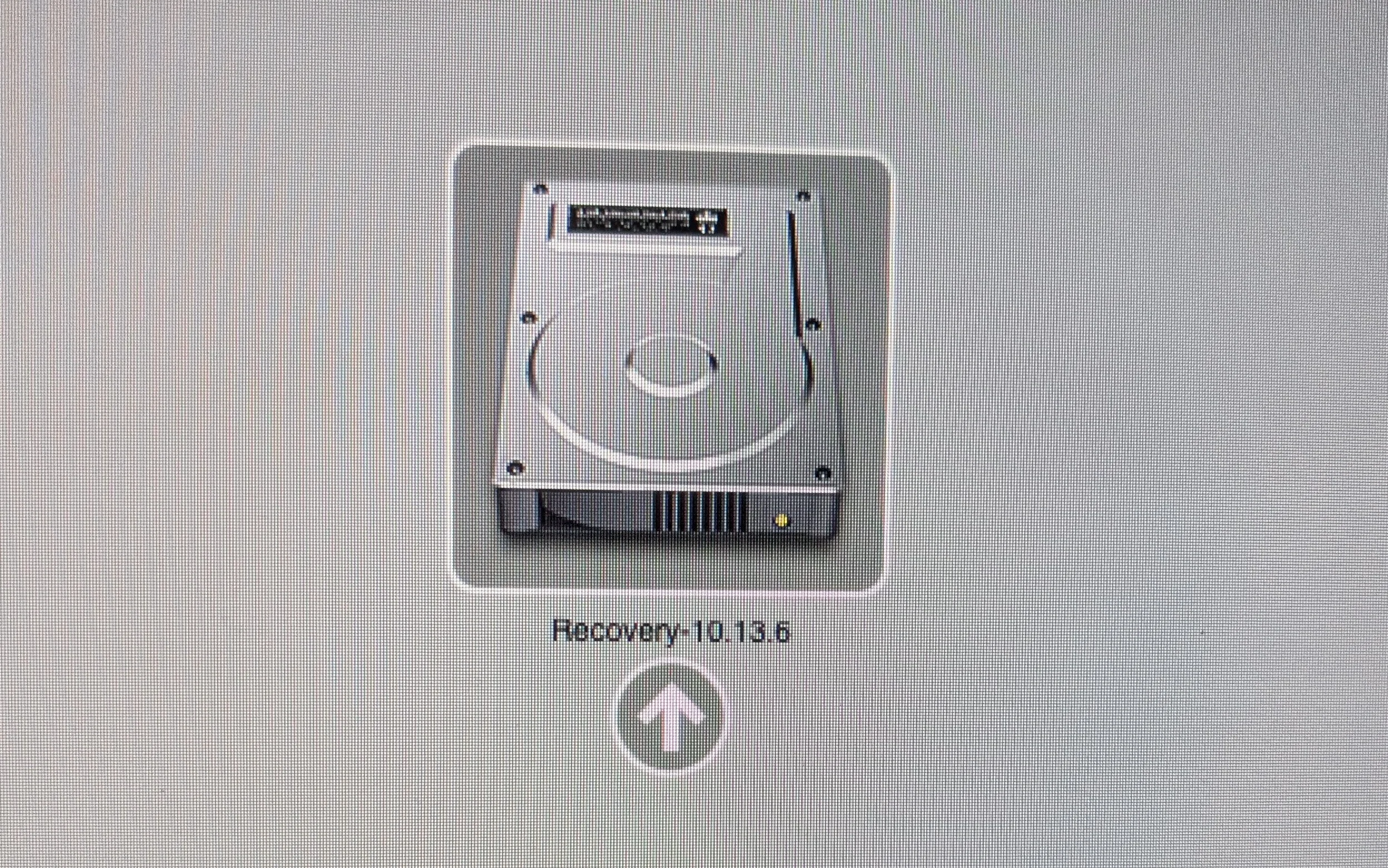 Mac boot screen showing recovery and version of recovery